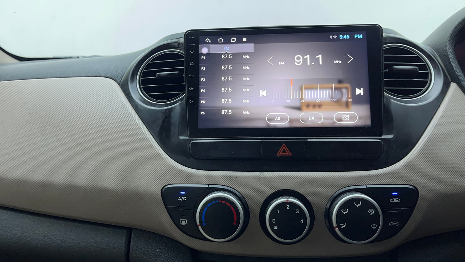 Used 2019 Hyundai Xcent S CRDi Diesel Manual interior MUSIC SYSTEM & AC CONTROL VIEW