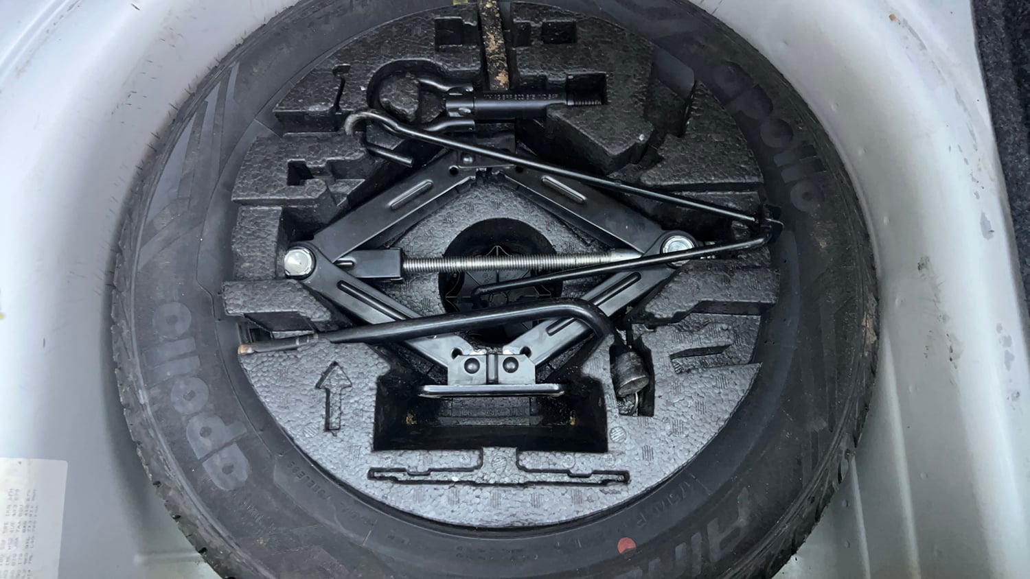Used 2016 Volkswagen Polo GT TSI Petrol Automatic tyres SPARE TYRE VIEW
