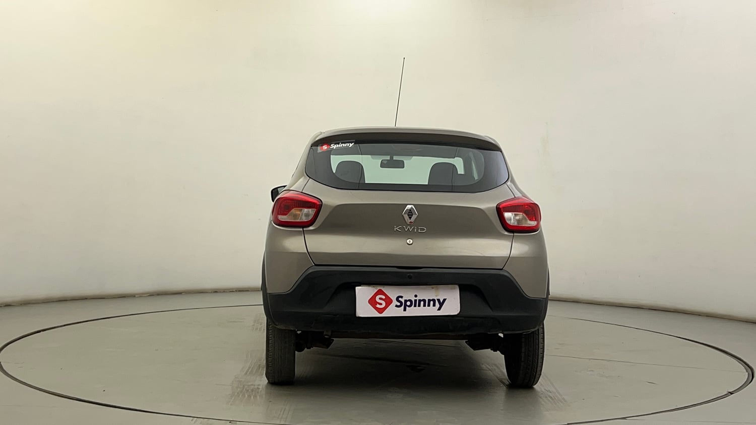 Used 2018 Renault Kwid 1.0 RXL Petrol Manual exterior BACK VIEW