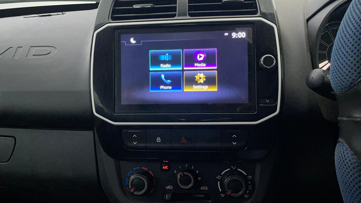 Used 2024 Renault Kwid CLIMBER 1.0 MT Petrol Manual interior MUSIC SYSTEM & AC CONTROL VIEW