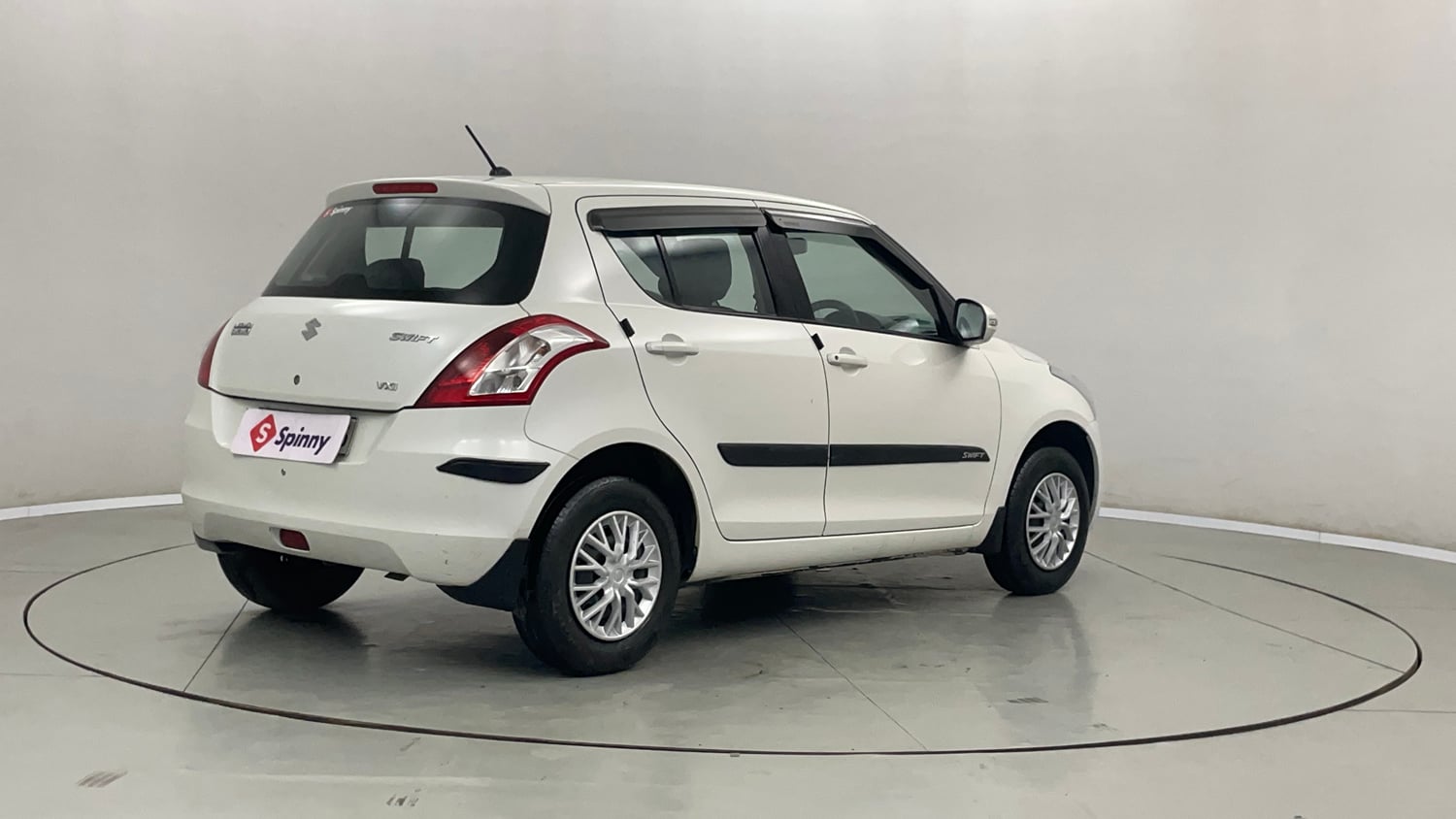 Used 2013 Maruti Suzuki Swift VXi Petrol Manual exterior RIGHT REAR CORNER VIEW