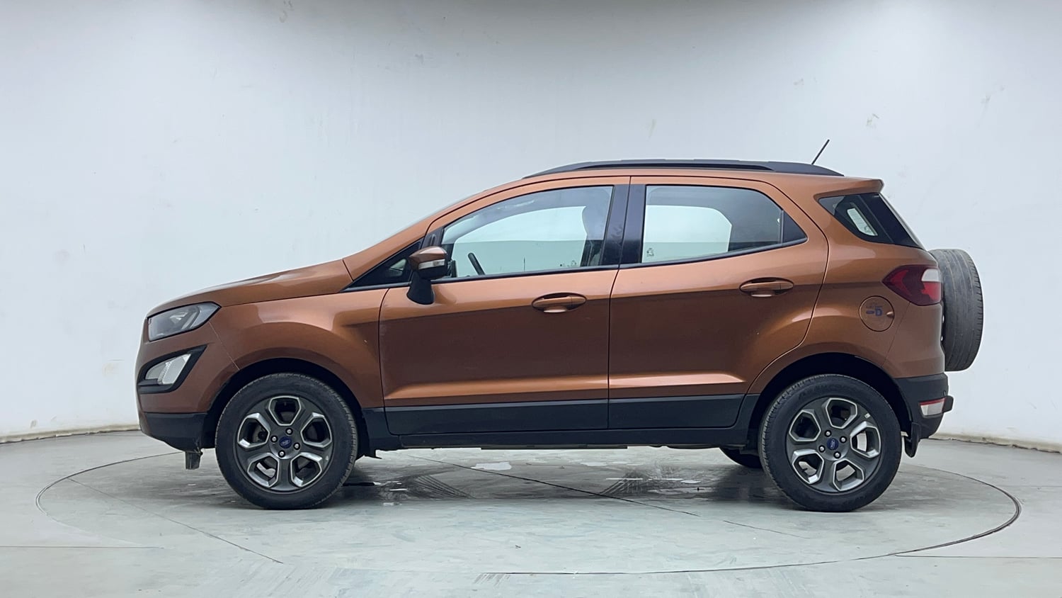 Used 2020 Ford EcoSport S MT 1.5 TDCi Diesel Manual exterior LEFT SIDE VIEW