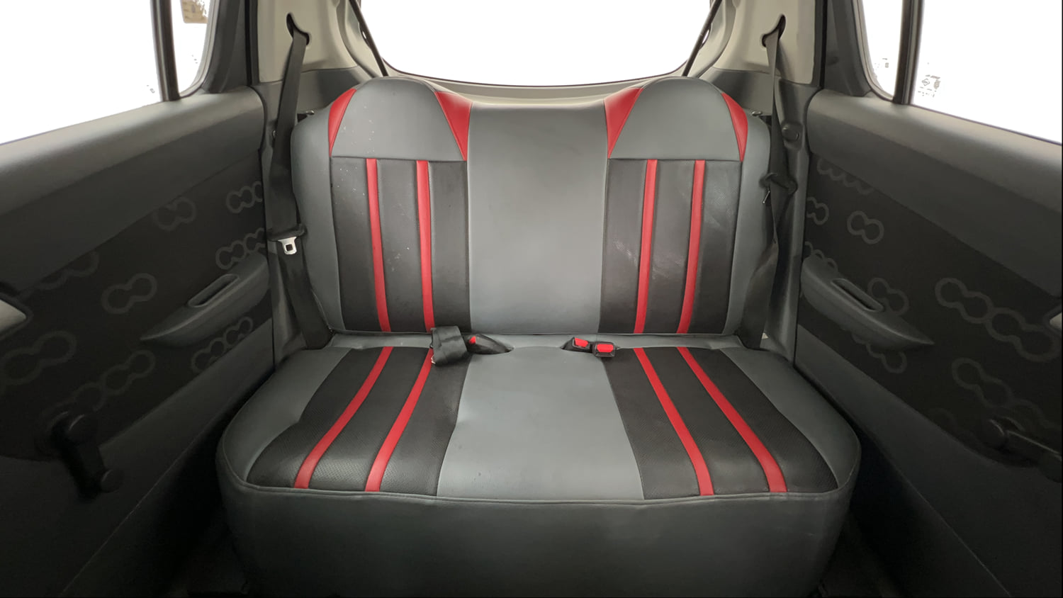 Used 2016 Maruti Suzuki Alto 800 Lxi Petrol Manual interior REAR SEAT CONDITION VIEW