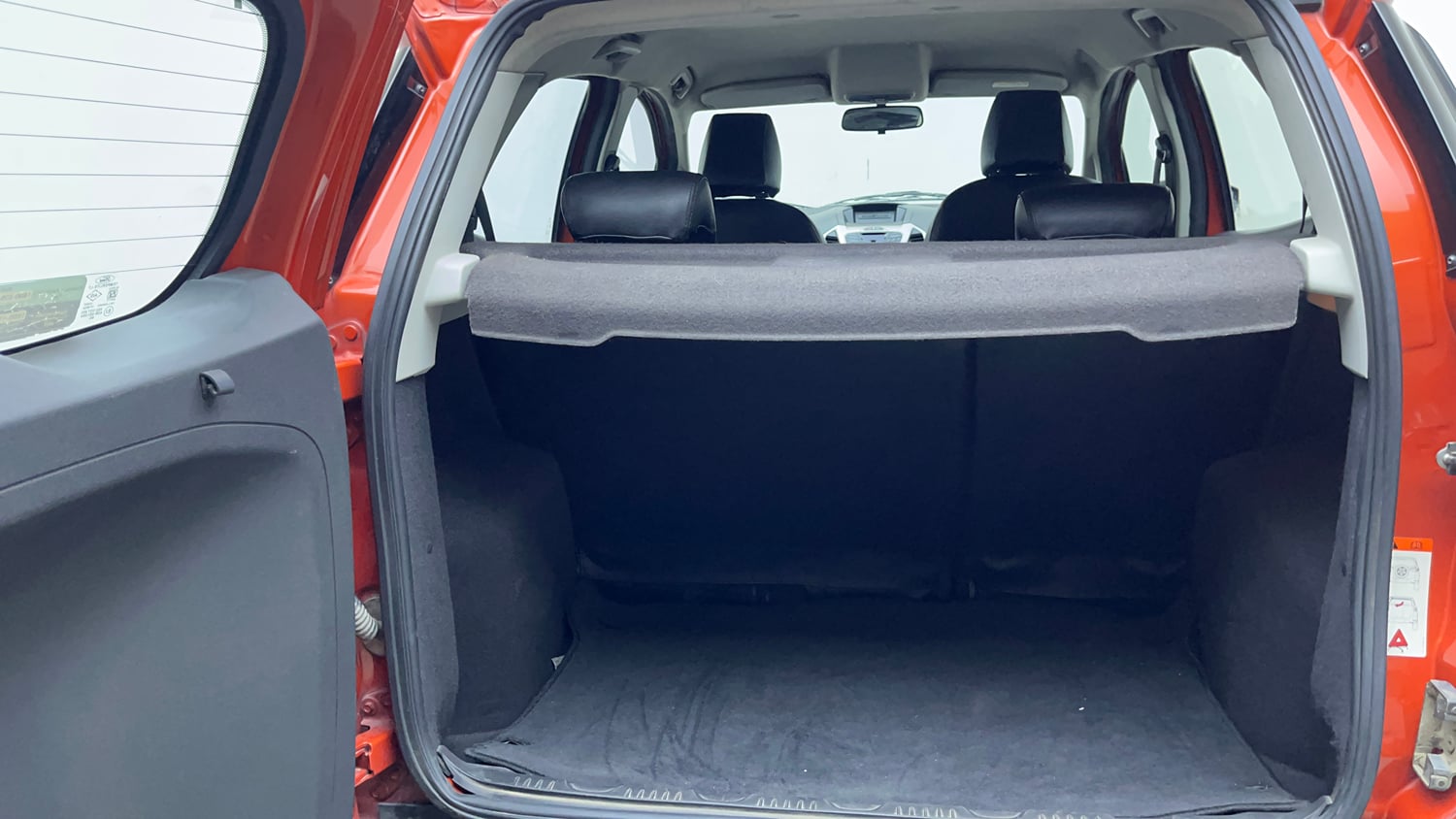 Used 2017 Ford EcoSport Trend+ 1.5L TDCi Diesel Manual interior DICKY INSIDE VIEW