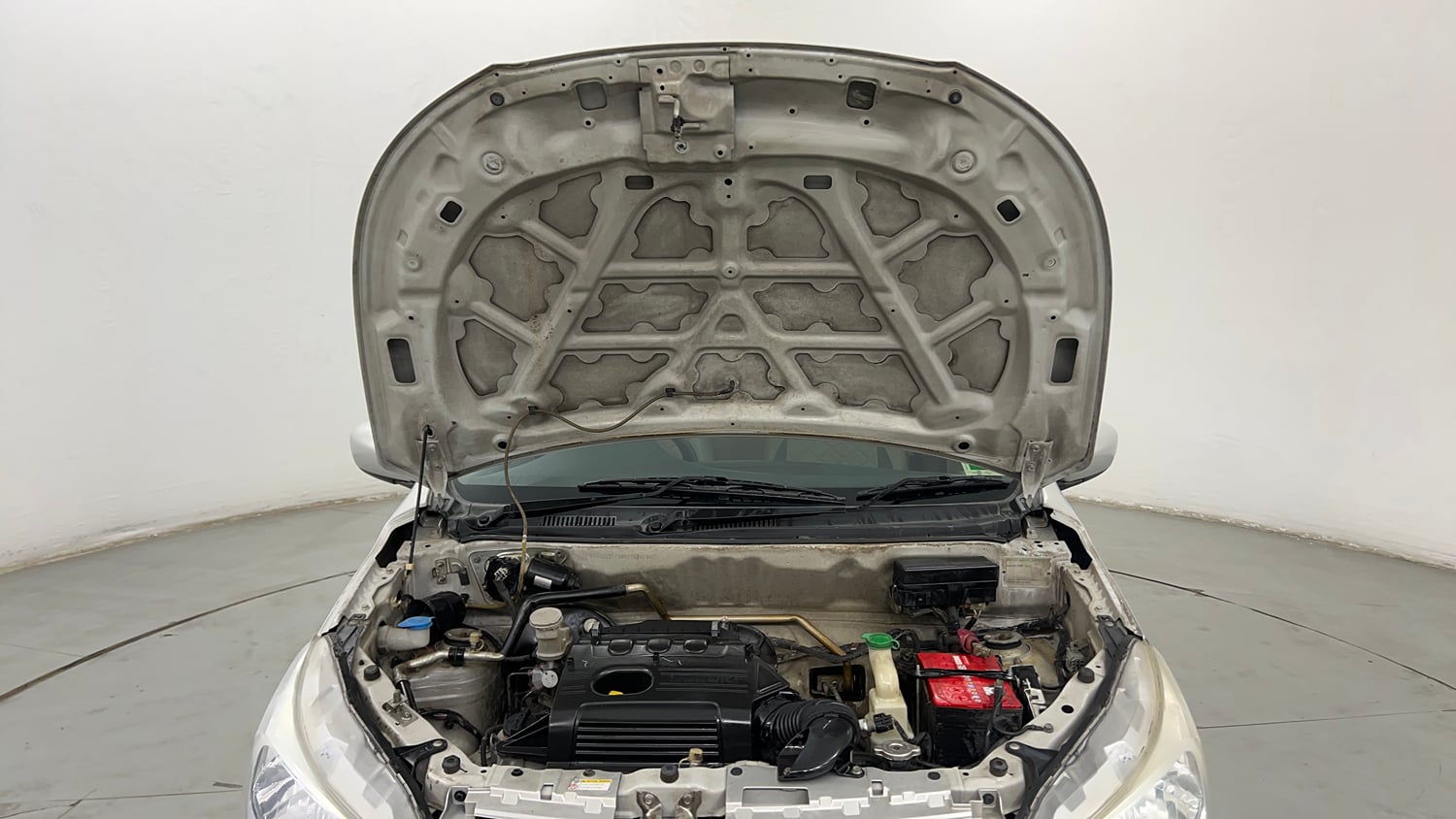 Used 2015 Maruti Suzuki Alto K10 VXi Petrol Manual engine ENGINE & BONNET OPEN FRONT VIEW