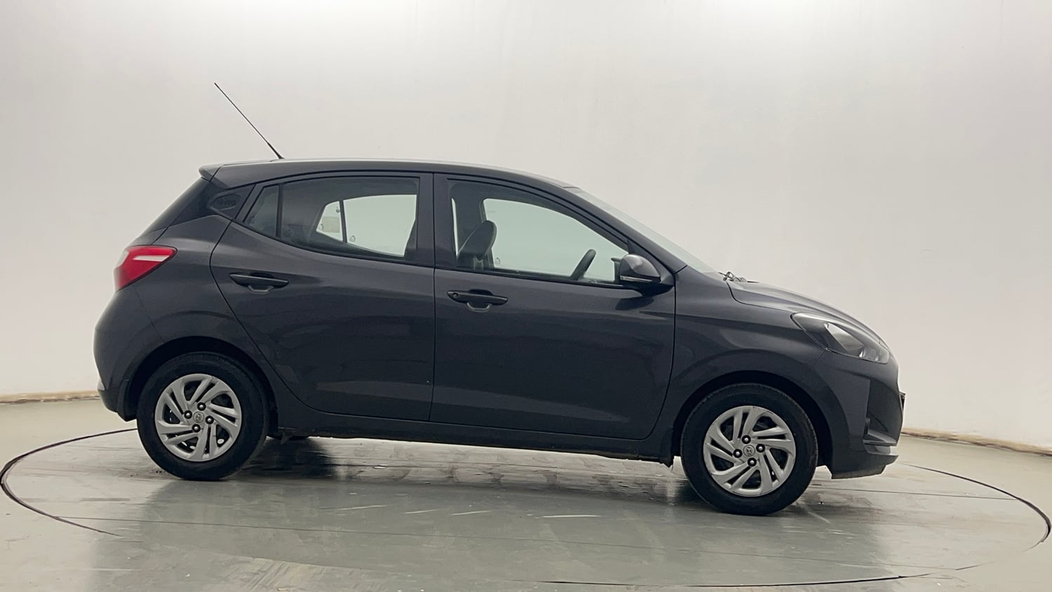 Used 2019 Hyundai Grand i10 Nios Magna AMT 1.2 Kappa VTVT Petrol Automatic exterior RIGHT SIDE VIEW