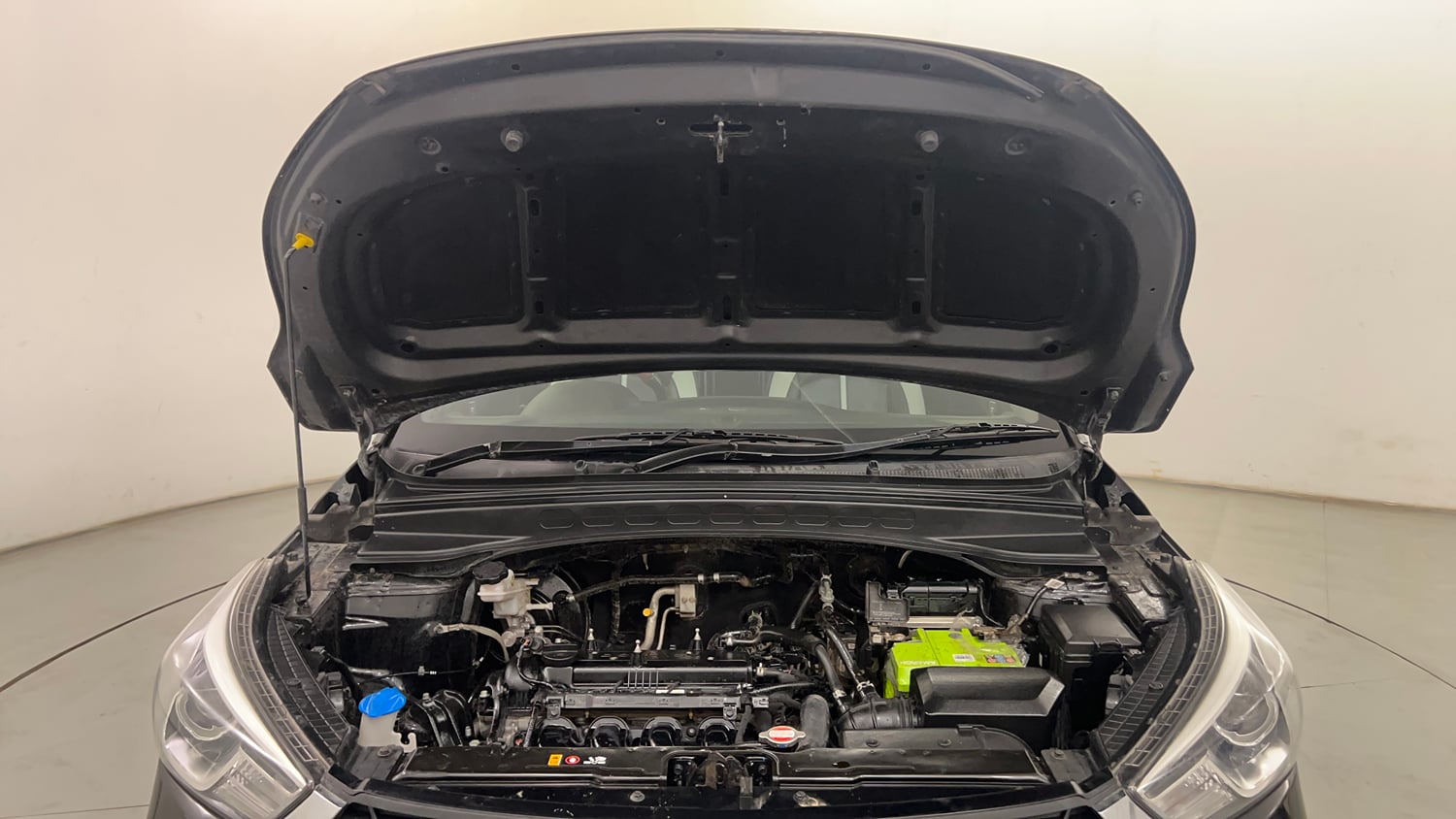 Used 2019 Hyundai Creta SX 1.6 AT Petrol Petrol Automatic exterior FRONT WINDSHIELD VIEW