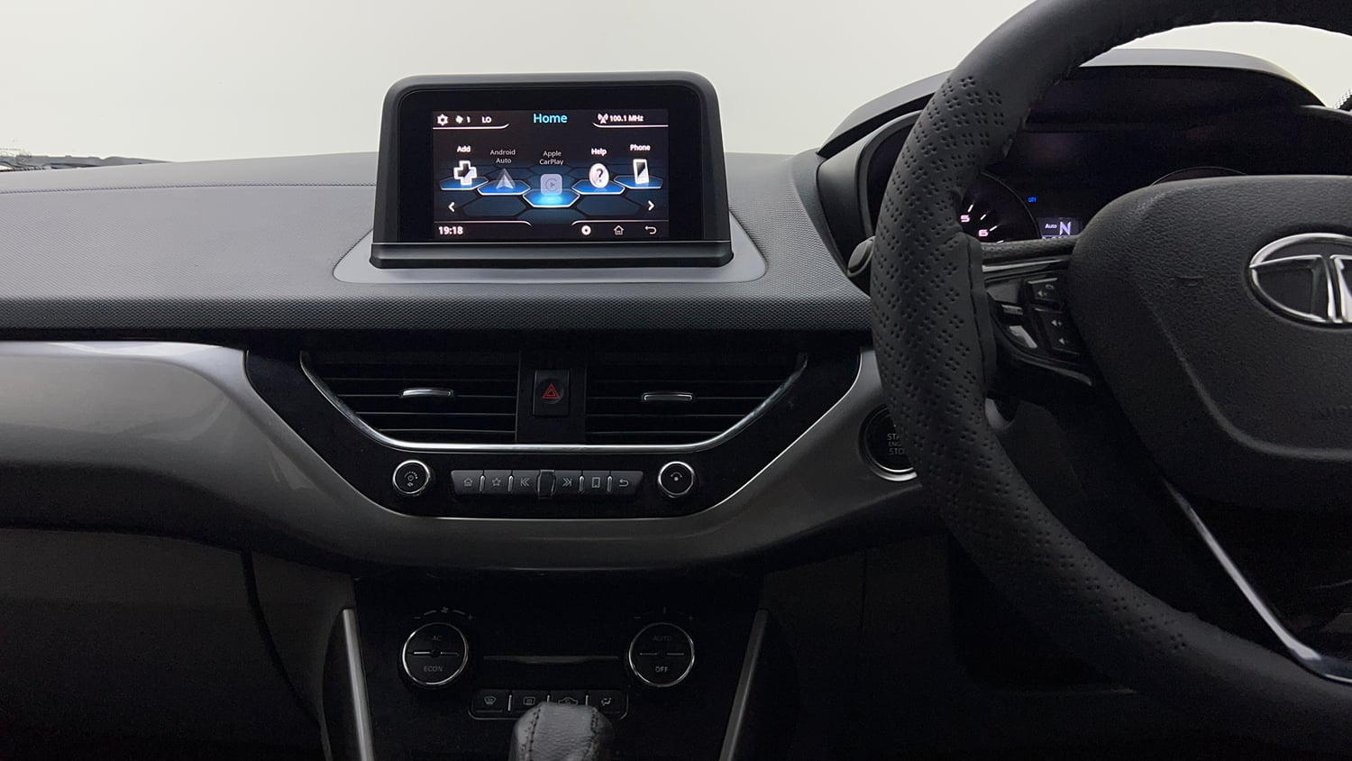Used 2018 Tata Nexon XZA Plus Petrol Petrol Automatic interior MUSIC SYSTEM & AC CONTROL VIEW