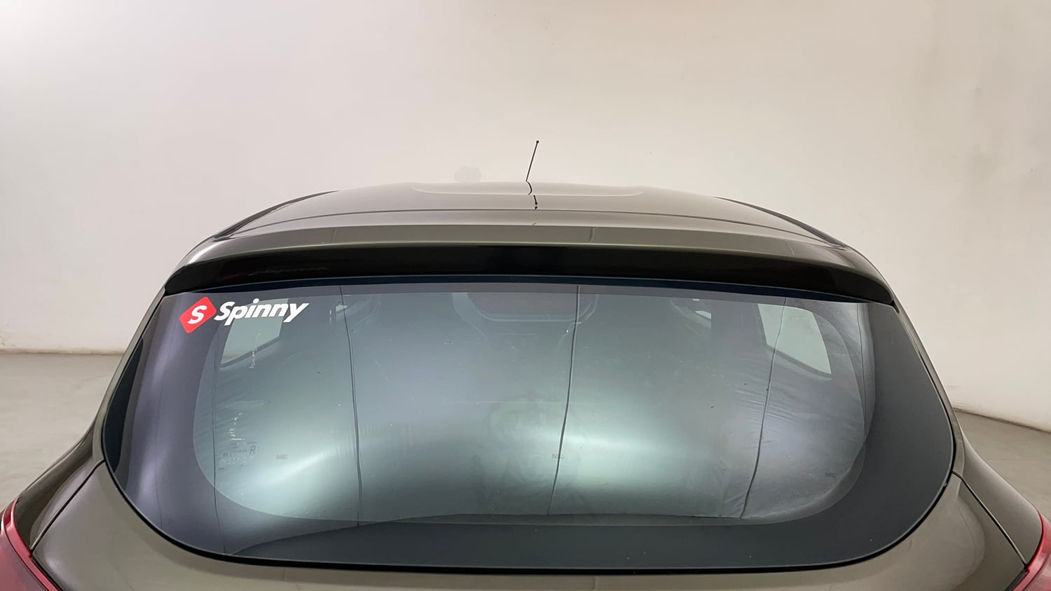 Used 2020 Renault Kwid 1.0 RXT AMT Opt Petrol Automatic exterior BACK WINDSHIELD VIEW