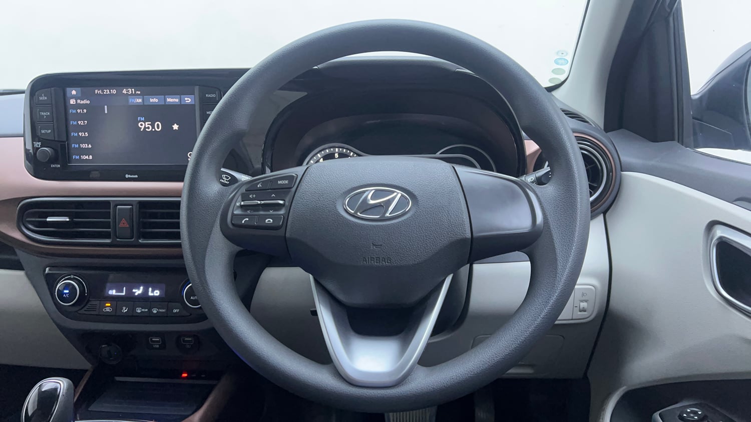 Used 2021 Hyundai Aura SX Plus 1.2 AMT Petrol Petrol Automatic interior STEERING VIEW