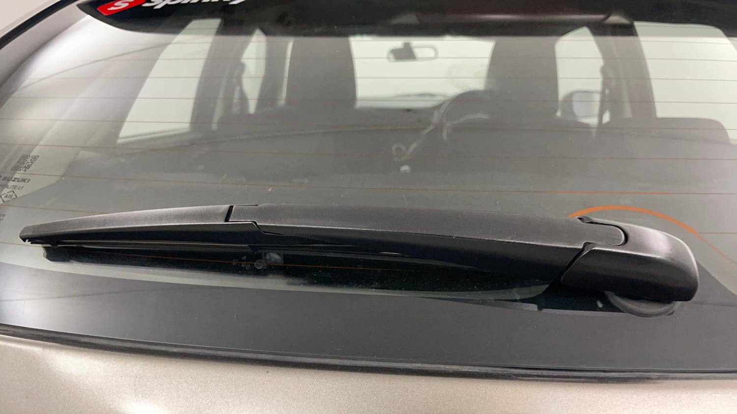 Used 2019 Maruti Suzuki Baleno Delta Petrol Manual top_features Rear wiper