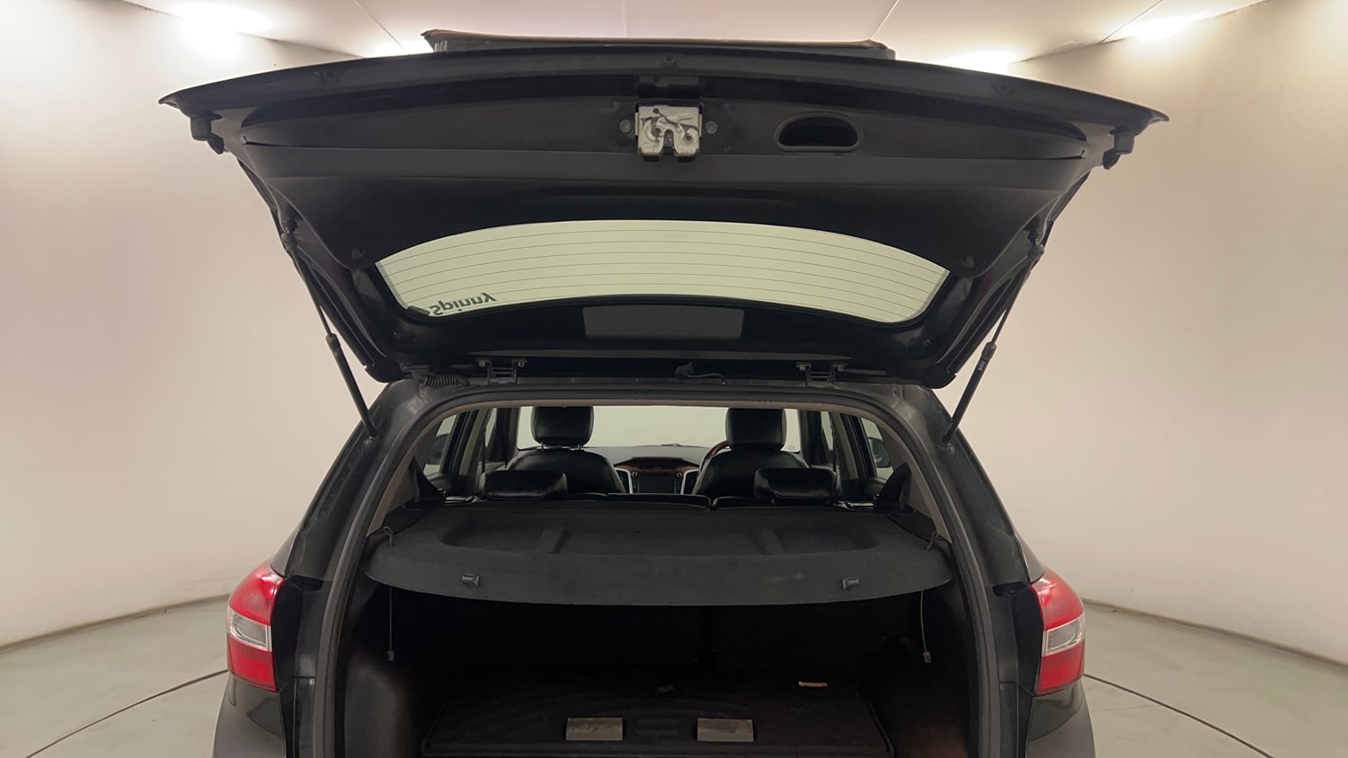 Used 2019 Hyundai Creta SX 1.6 AT Petrol Petrol Automatic interior DICKY DOOR OPEN VIEW