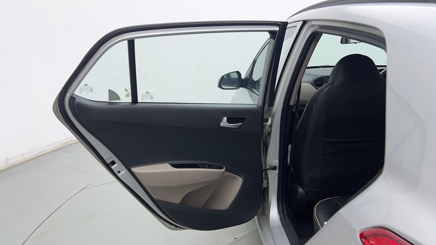 Used 2015 Hyundai Grand i10 Sportz 1.2 Kappa VTVT Petrol Manual interior LEFT REAR DOOR OPEN VIEW