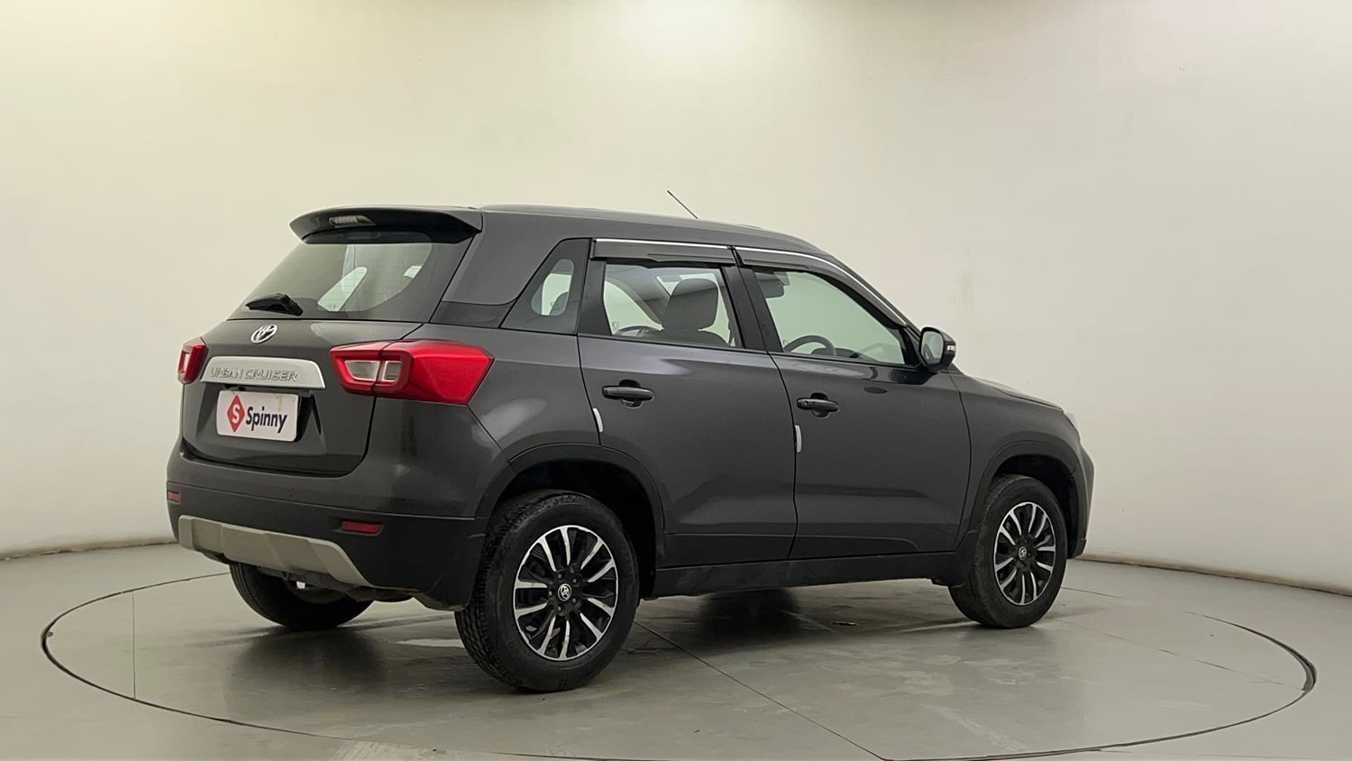 Used 2022 Toyota Urban Cruiser Premium Grade AT Petrol Automatic exterior RIGHT REAR CORNER VIEW