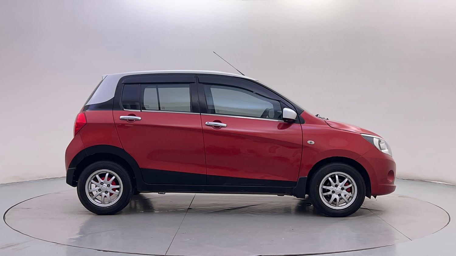 Used 2016 Maruti Suzuki Celerio VXi Petrol Manual exterior RIGHT SIDE VIEW