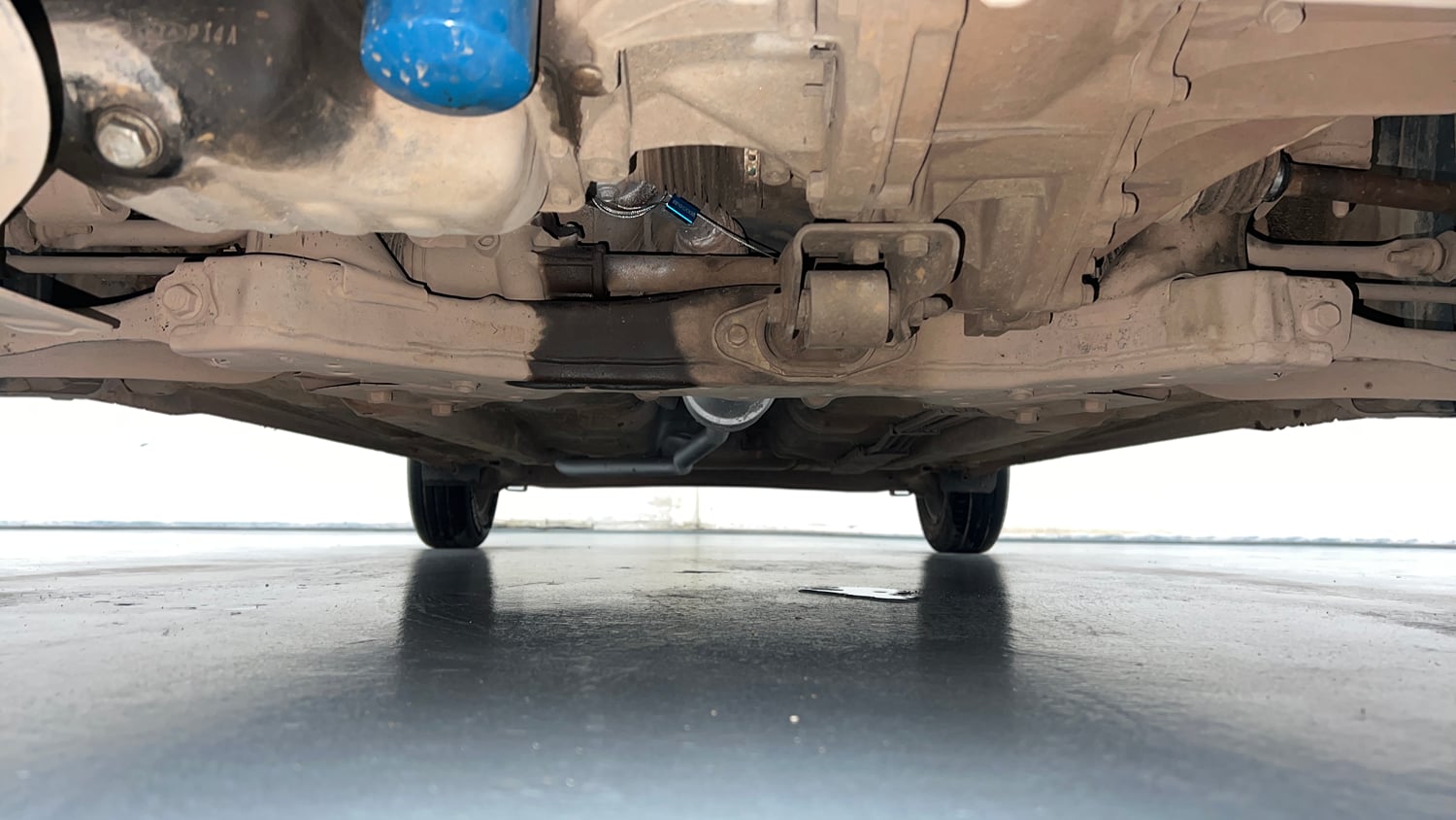 Used 2020 Hyundai Grand i10 Nios Sportz 1.2 Kappa VTVT Petrol Manual extra FRONT LEFT UNDERBODY VIEW
