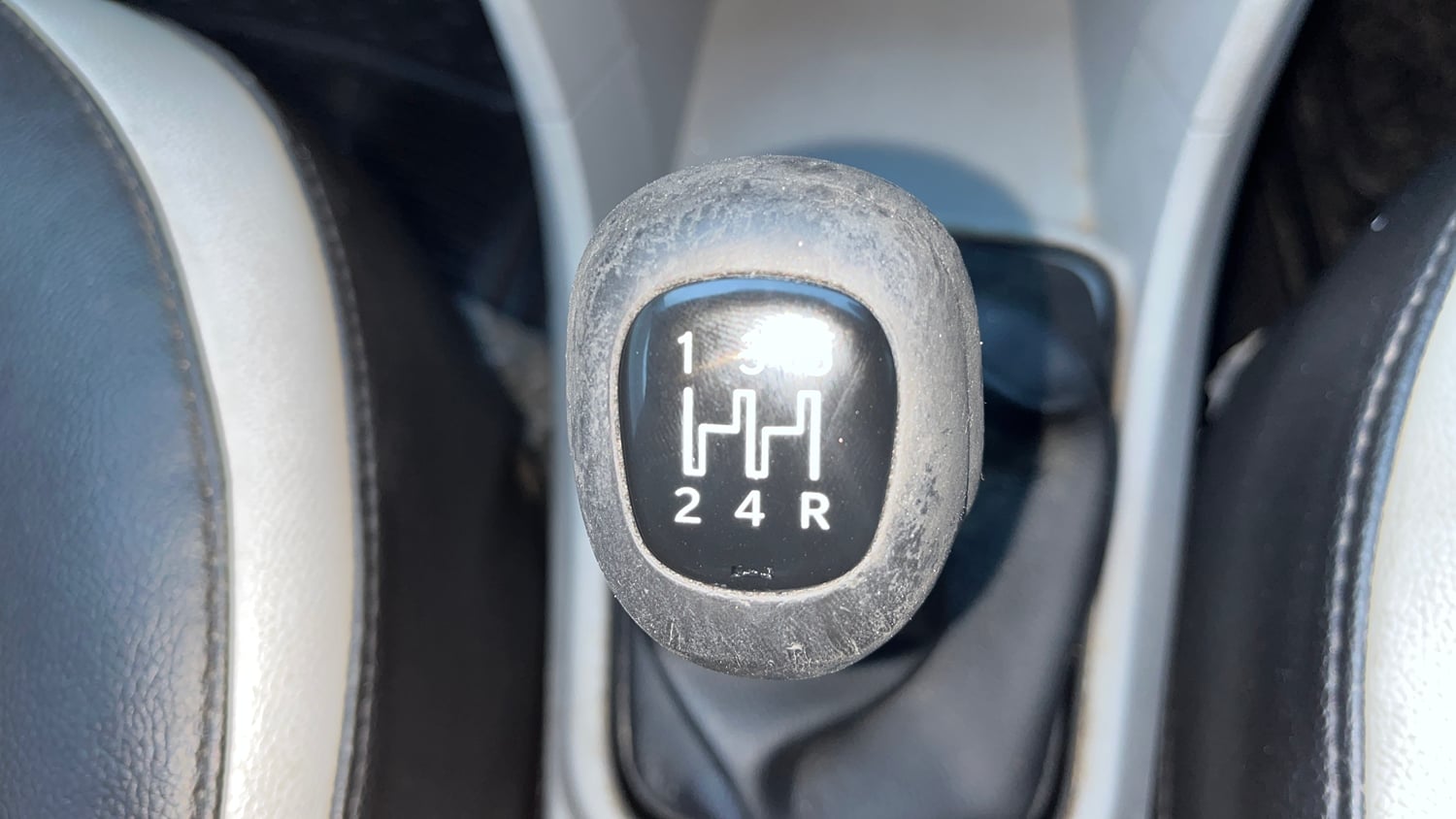 Used 2021 Tata Tiago XT Petrol Manual interior GEAR  KNOB VIEW