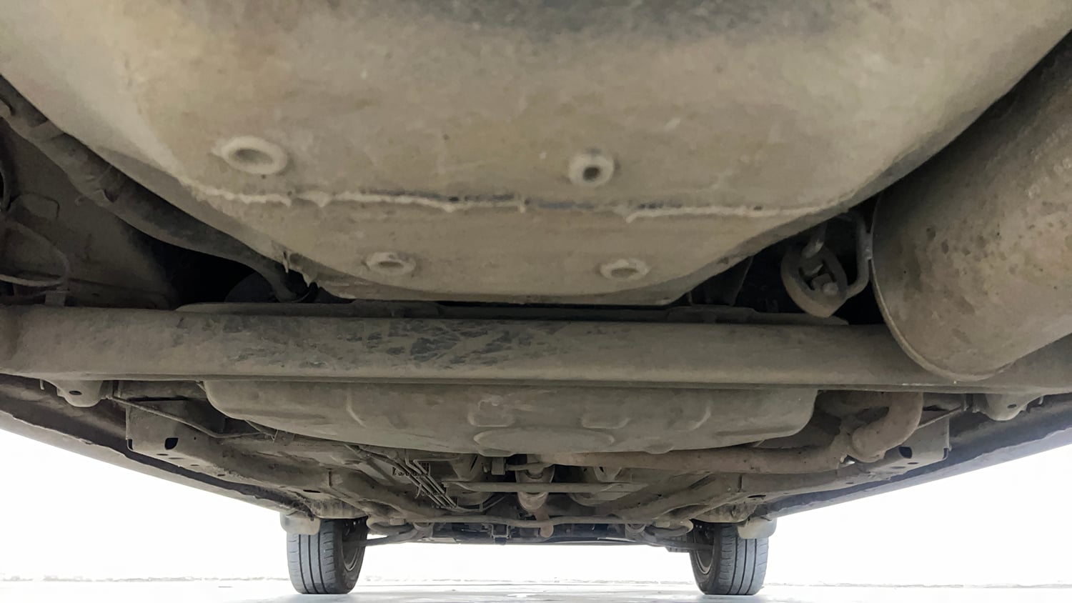 Used 2018 Tata Tiago Revotron XZA Petrol Automatic extra REAR UNDERBODY VIEW (TAKEN FROM REAR)