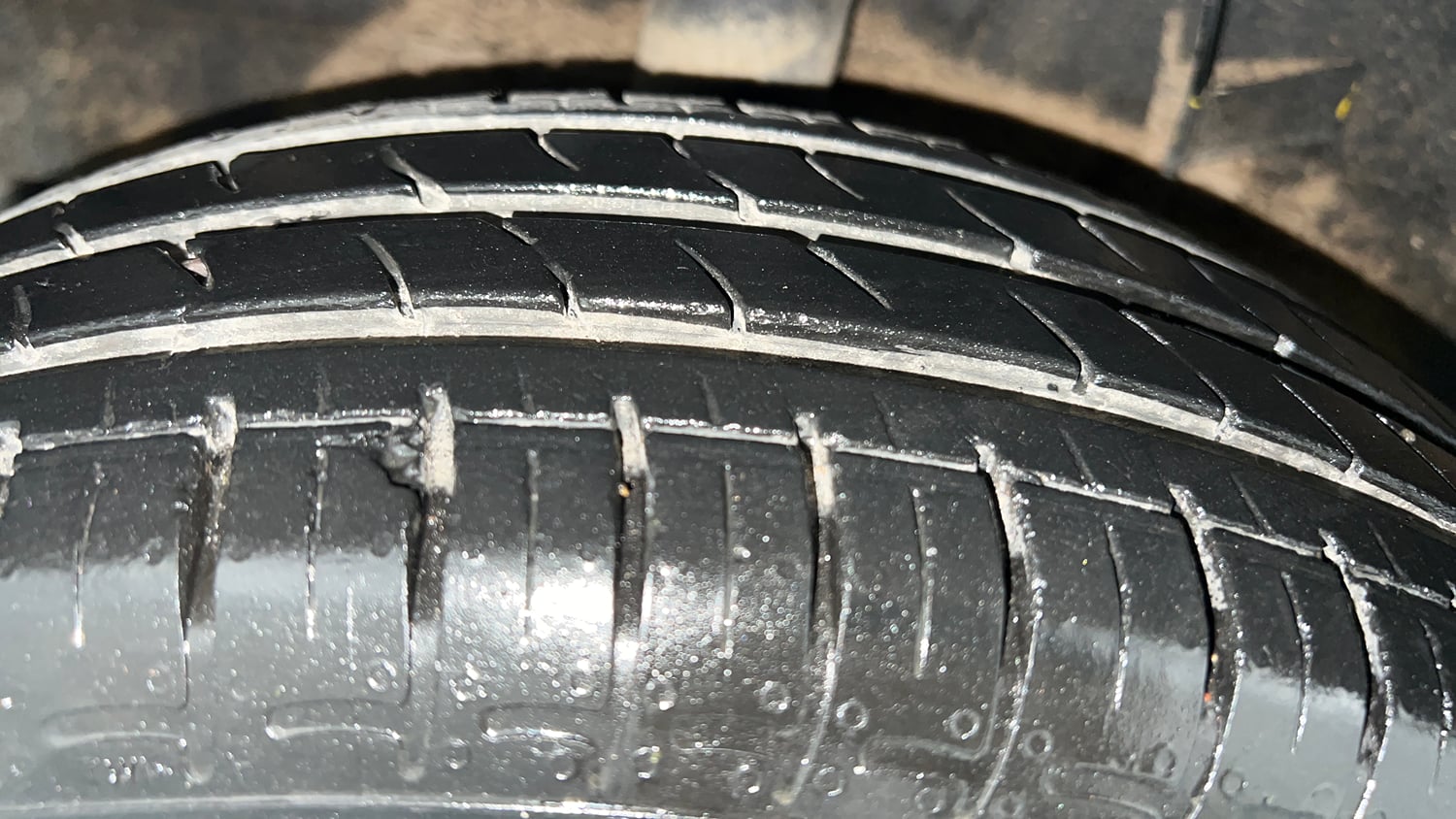 Used 2020 Hyundai Grand i10 Nios Sportz 1.2 Kappa VTVT Petrol Manual tyres RIGHT REAR TYRE TREAD VIEW