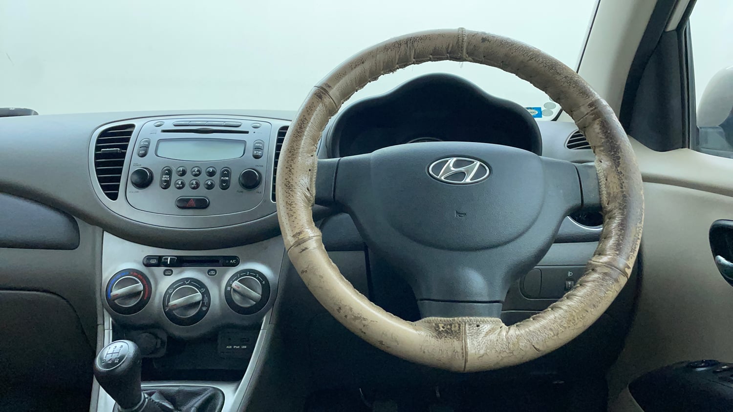 Used 2013 Hyundai i10 Sportz 1.2 Kappa2 Petrol Manual interior STEERING VIEW