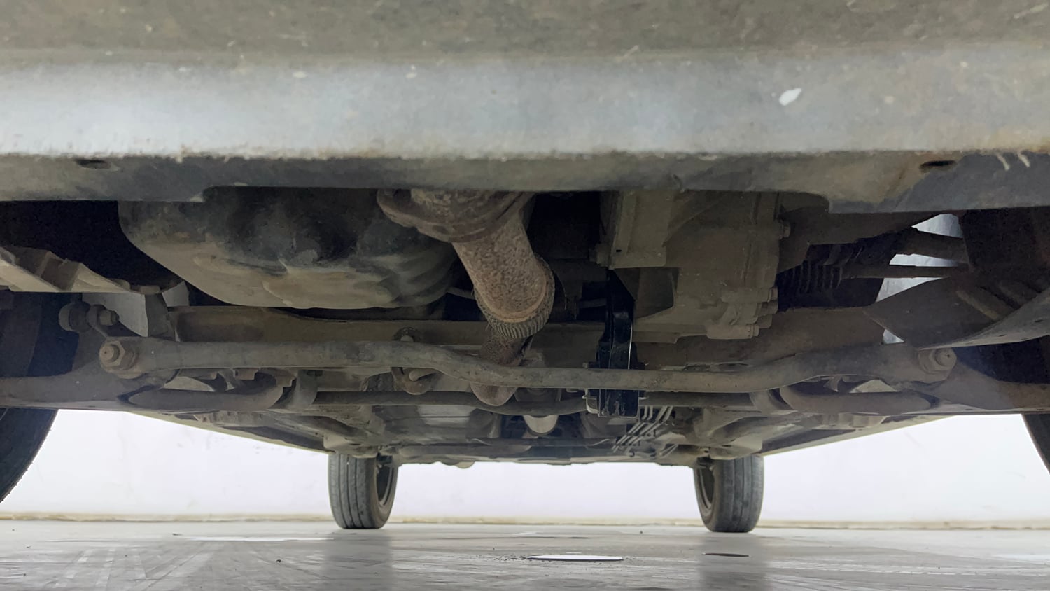 Used 2021 Tata Tiago XT Petrol Manual extra FRONT LEFT UNDERBODY VIEW