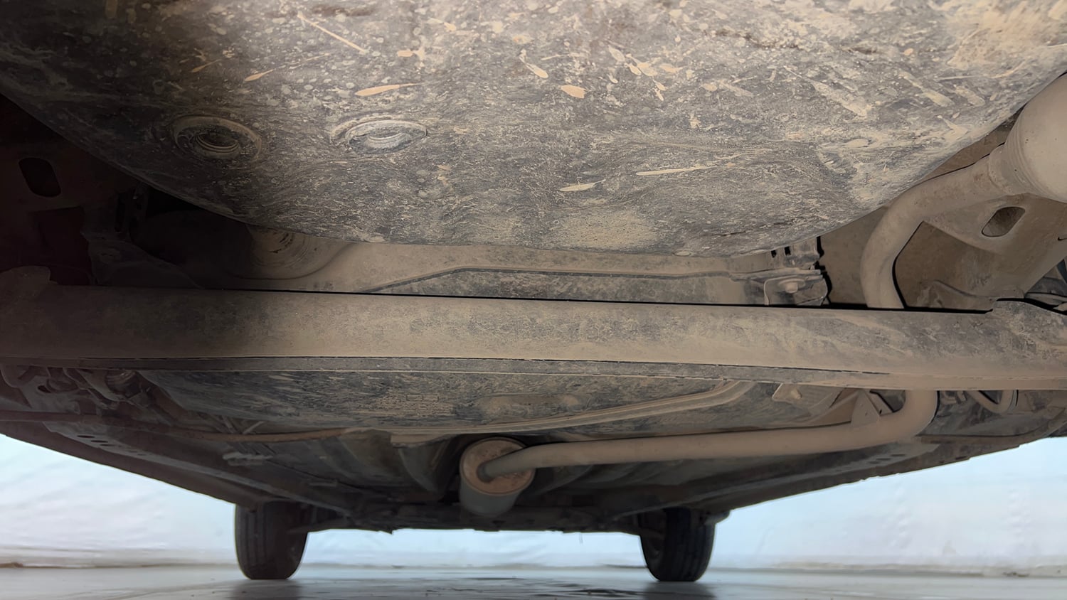 Used 2023 Maruti Suzuki Wagon R VXI 1.0 Petrol Manual extra REAR UNDERBODY VIEW (TAKEN FROM REAR)