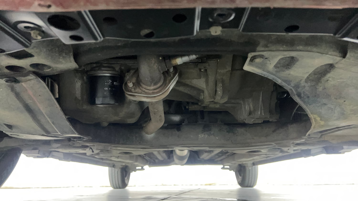 Used 2014 Maruti Suzuki Swift VXi Petrol Manual extra FRONT LEFT UNDERBODY VIEW