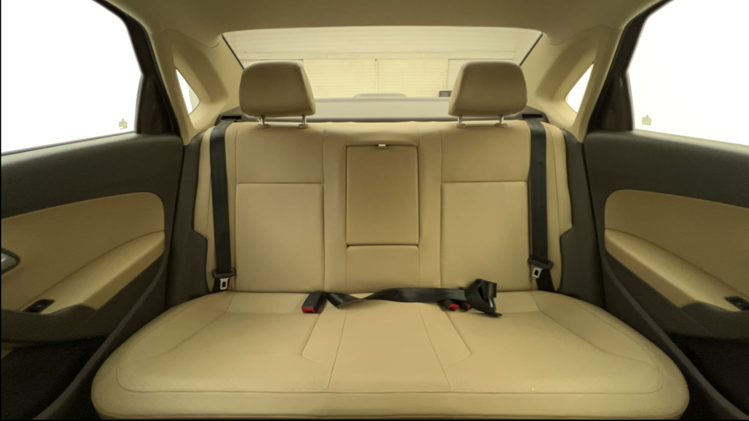 Used 2019 Volkswagen Vento Highline 1.6 (P) Petrol Manual interior REAR SEAT CONDITION VIEW
