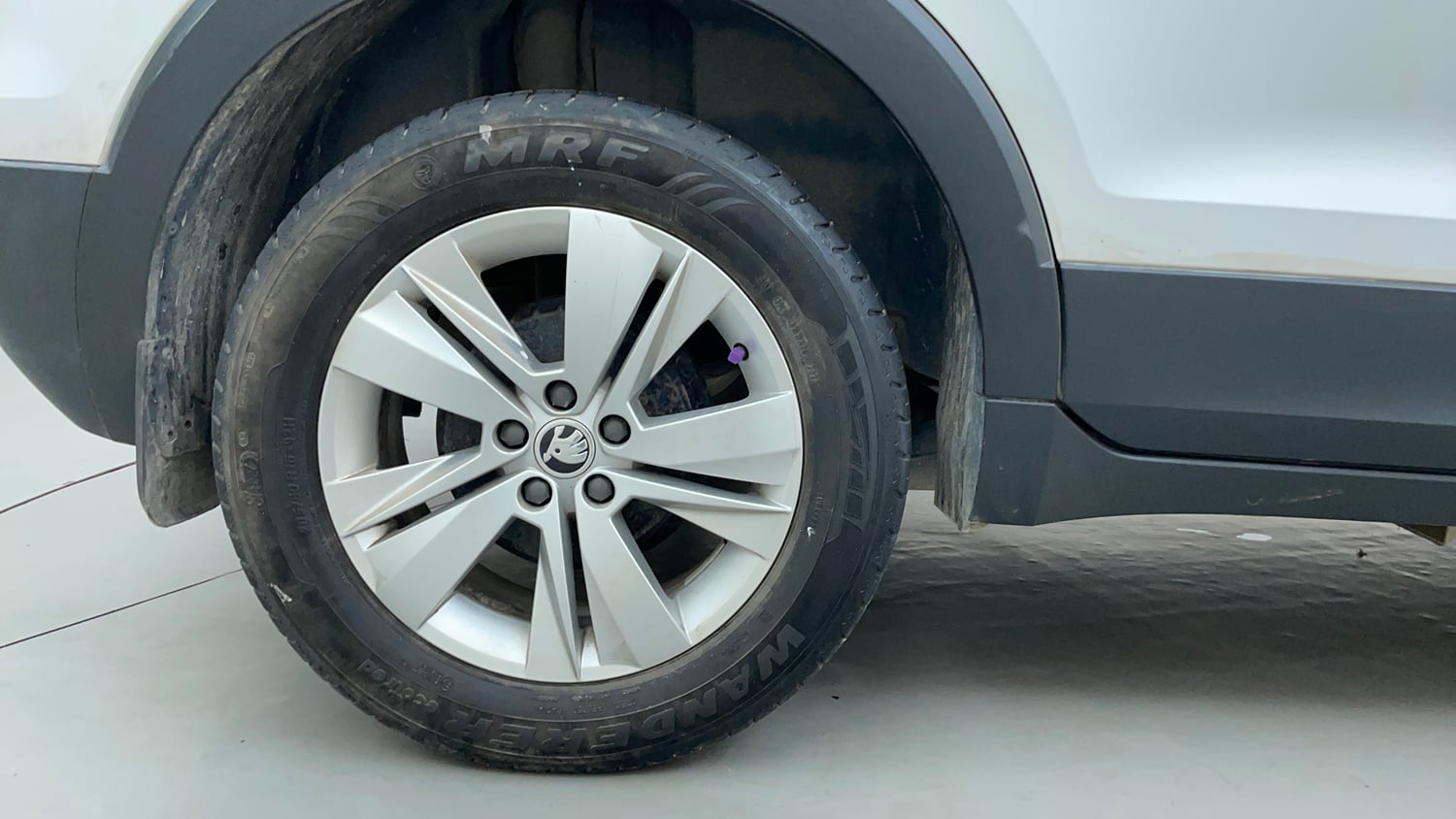 Used 2023 Skoda Kushaq Ambition 1.0L TSI MT Petrol Manual tyres RIGHT REAR TYRE RIM VIEW