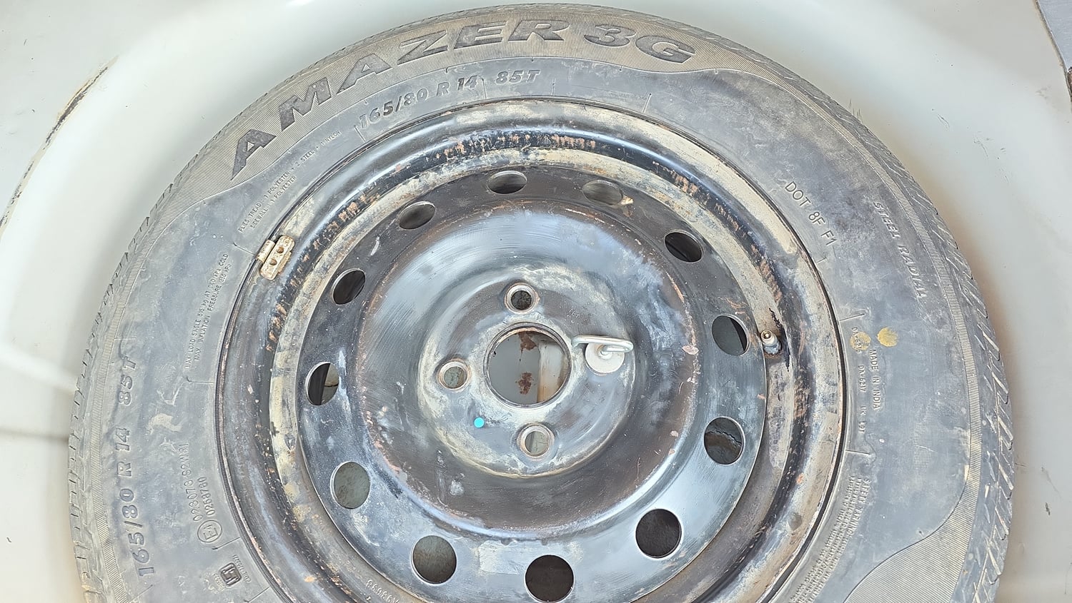 Used 2016 Maruti Suzuki Swift Dzire VXI Petrol Manual tyres SPARE TYRE VIEW