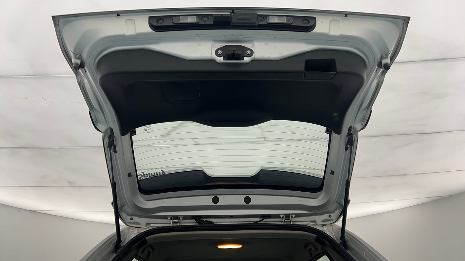 Used 2021 Nissan Magnite XL Petrol Manual interior DICKY DOOR OPEN VIEW
