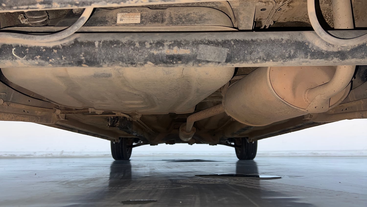 Used 2017 Maruti Suzuki Wagon R LXI CNG Cng Manual extra REAR UNDERBODY VIEW (TAKEN FROM REAR)