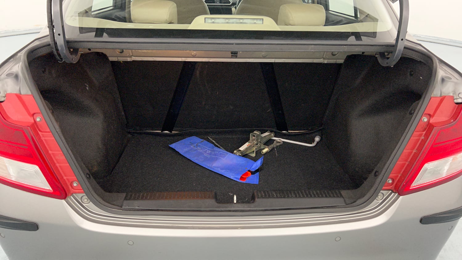 Used 2021 Maruti Suzuki Dzire VXi Petrol Manual interior DICKY INSIDE VIEW