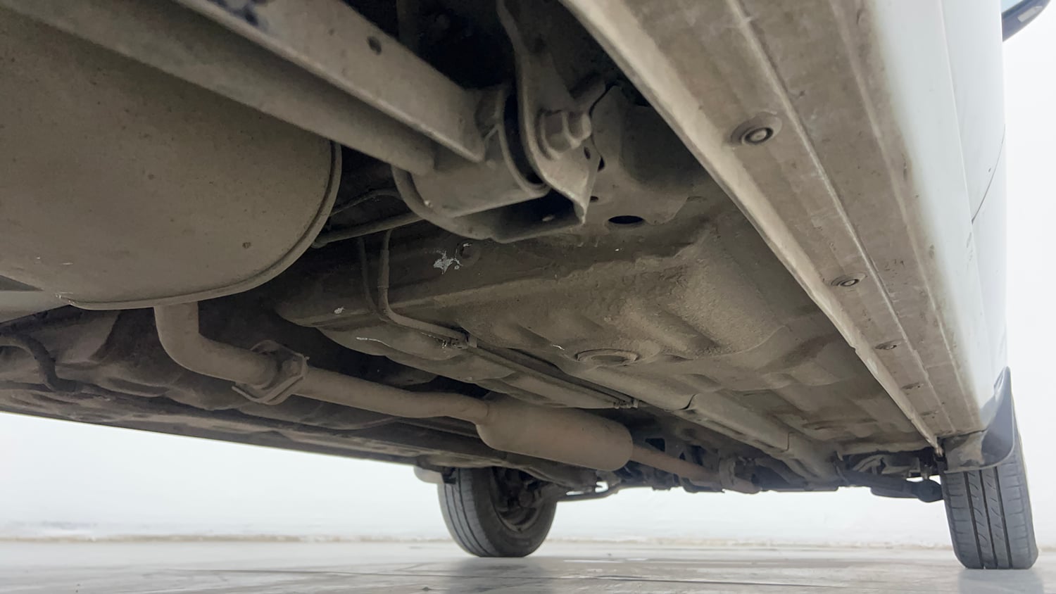 Used 2015 Maruti Suzuki Alto K10 VXi Petrol Manual extra REAR RIGHT UNDERBODY VIEW