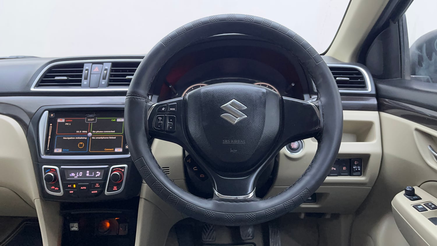Used 2017 Maruti Suzuki Ciaz ZXI+ Petrol Manual interior STEERING VIEW