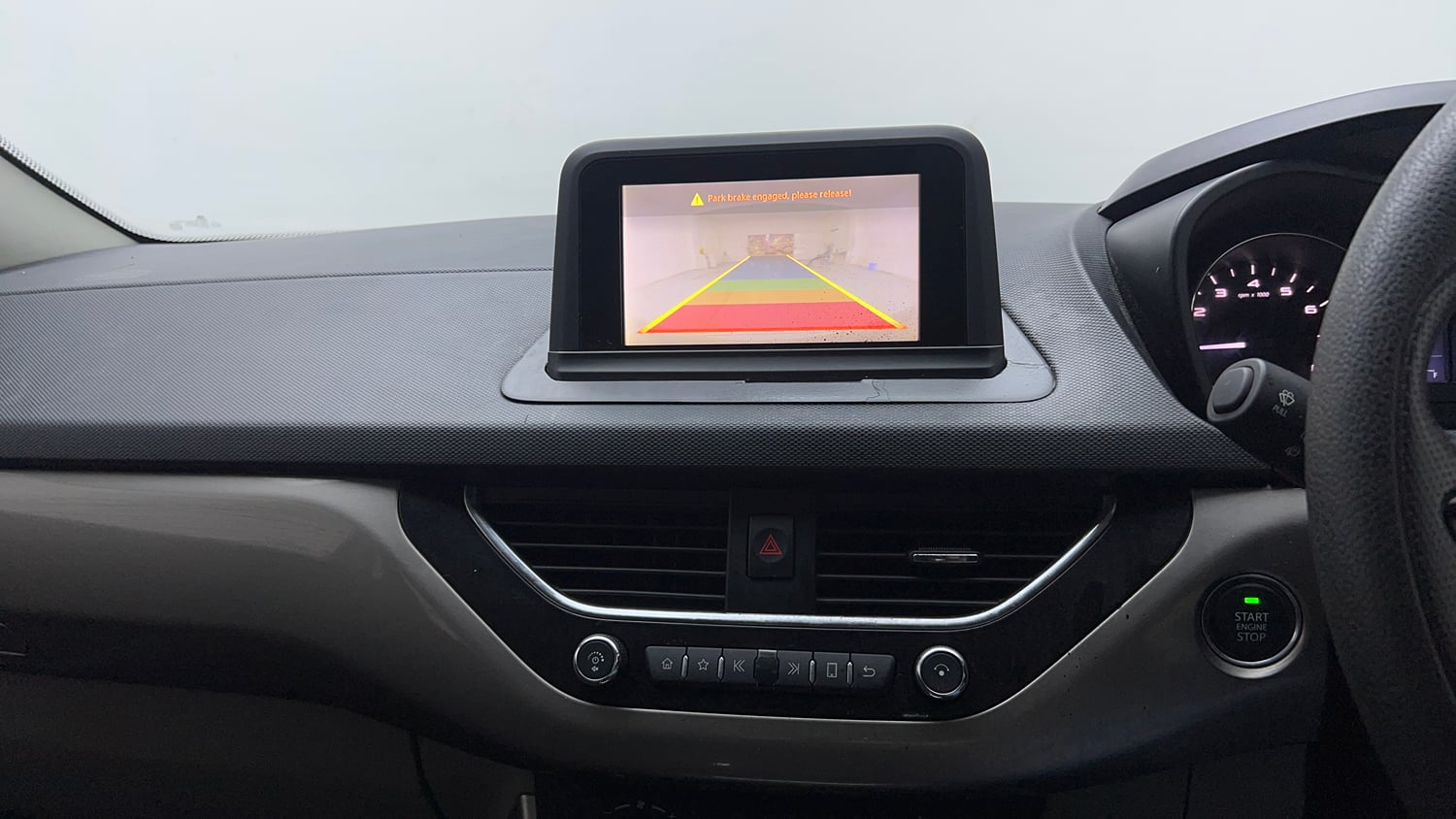 Used 2019 Tata Nexon XZA Plus Petrol Petrol Automatic top_features Rear camera