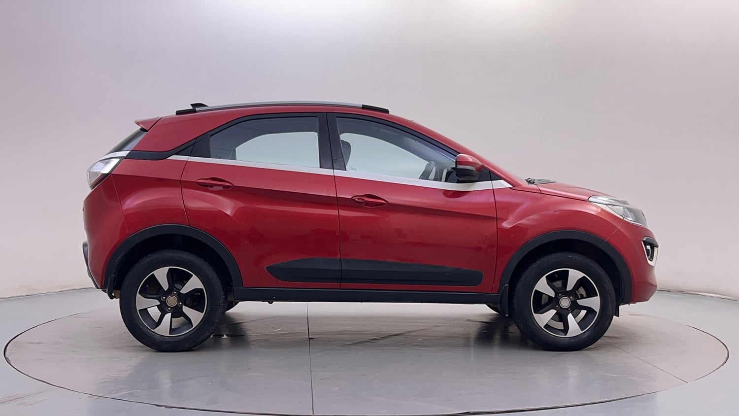 Used 2019 Tata Nexon XZA Plus Petrol Petrol Automatic exterior RIGHT SIDE VIEW