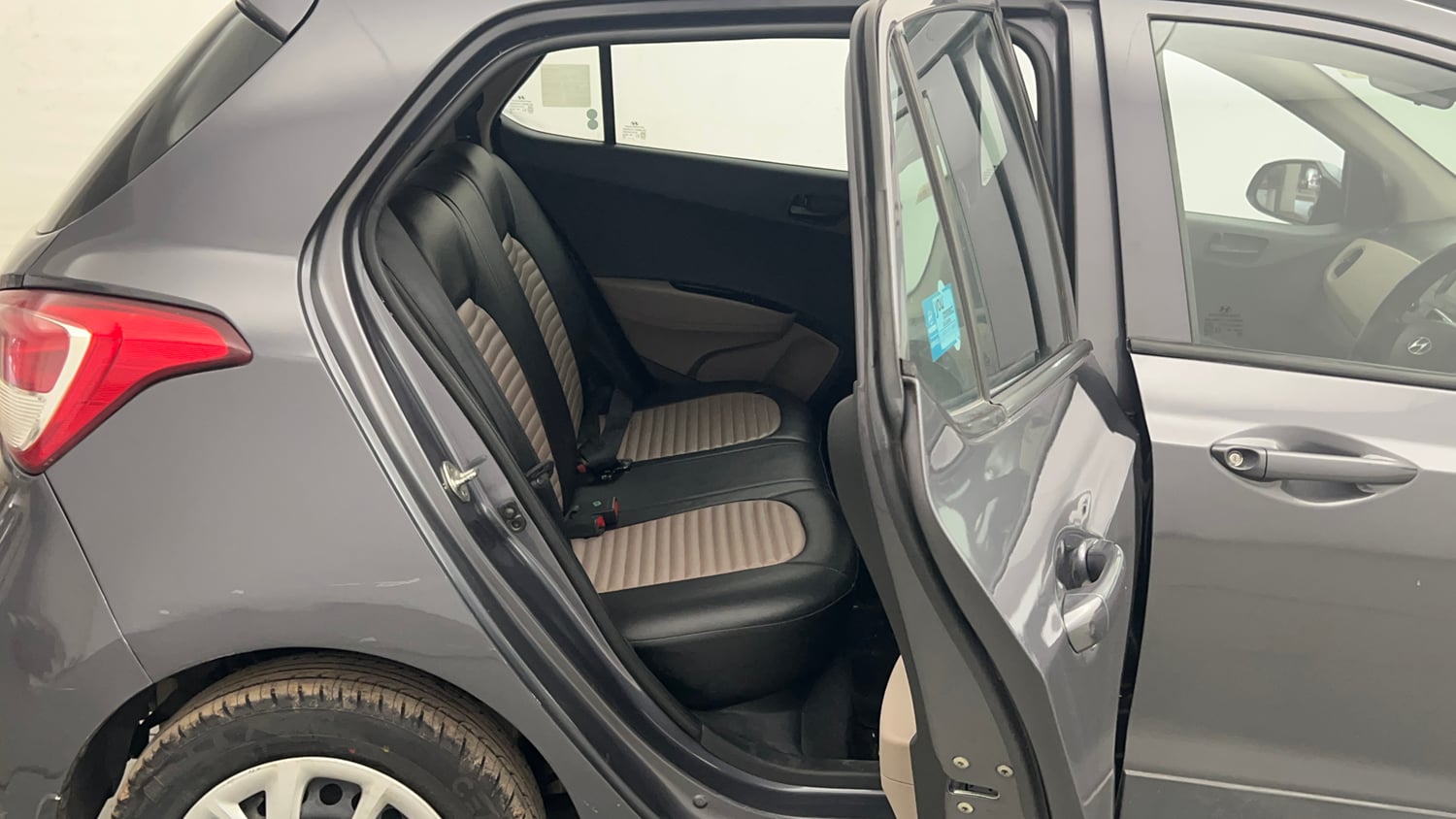Used 2018 Hyundai Grand i10 Magna 1.2 Kappa VTVT Petrol Manual interior RIGHT SIDE REAR DOOR CABIN VIEW