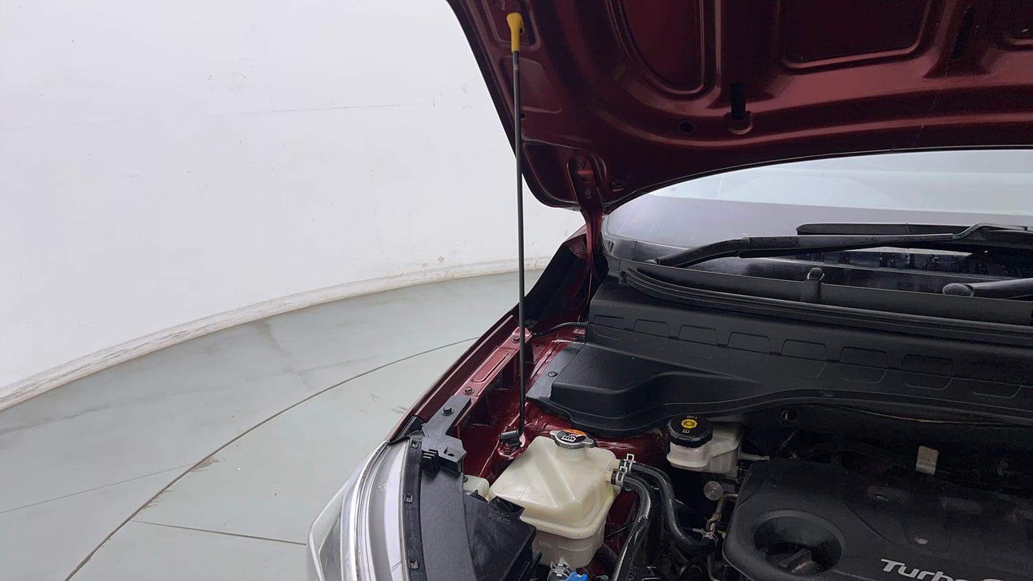 Used 2020 Kia Sonet GTX Plus 1.0 DCT Petrol Automatic engine ENGINE RIGHT SIDE HINGE & APRON VIEW