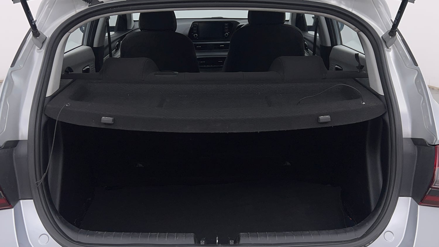 Used 2024 Hyundai i20 Sportz (O) 1.2 MT Petrol Manual interior DICKY INSIDE VIEW