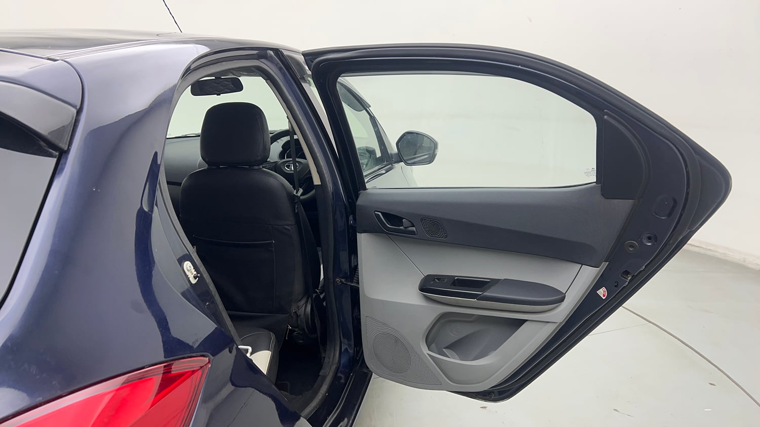 Used 2021 Tata Tiago XZ CNG( Outside Fitted ) Cng Manual interior RIGHT REAR DOOR OPEN VIEW