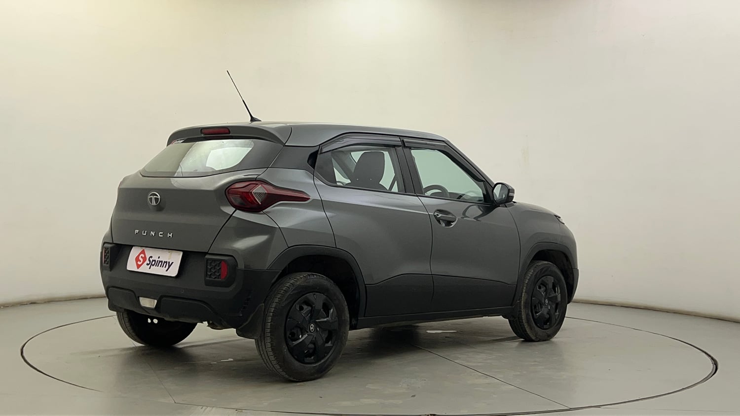 Used 2024 Tata Punch Adventure MT Petrol Manual exterior RIGHT REAR CORNER VIEW