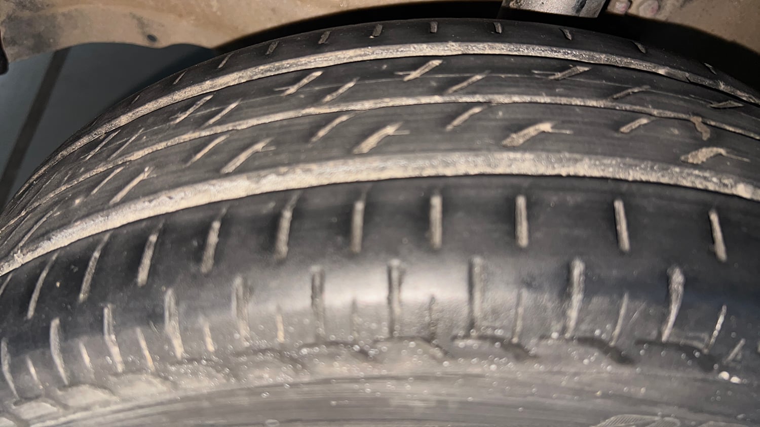 Used 2017 Maruti Suzuki Wagon R LXI CNG Cng Manual tyres LEFT FRONT TYRE TREAD VIEW