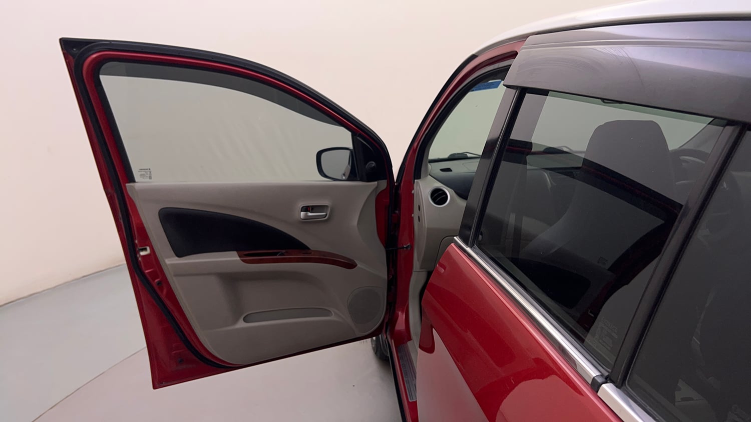 Used 2016 Maruti Suzuki Celerio VXi Petrol Manual interior LEFT FRONT DOOR OPEN VIEW