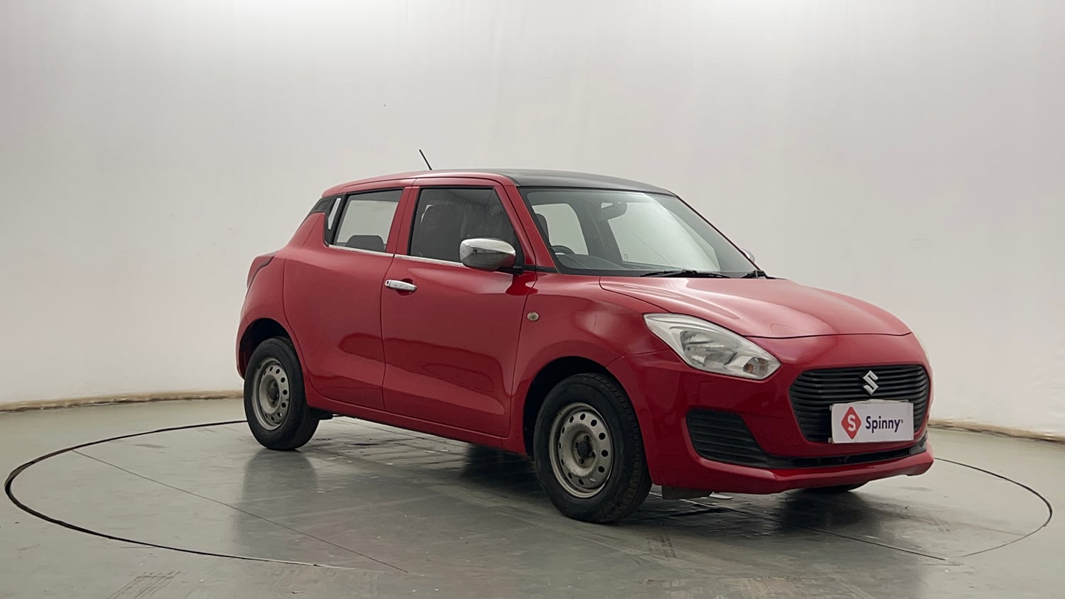 Used 2018 Maruti Suzuki Swift LXi Petrol Manual exterior RIGHT FRONT CORNER VIEW