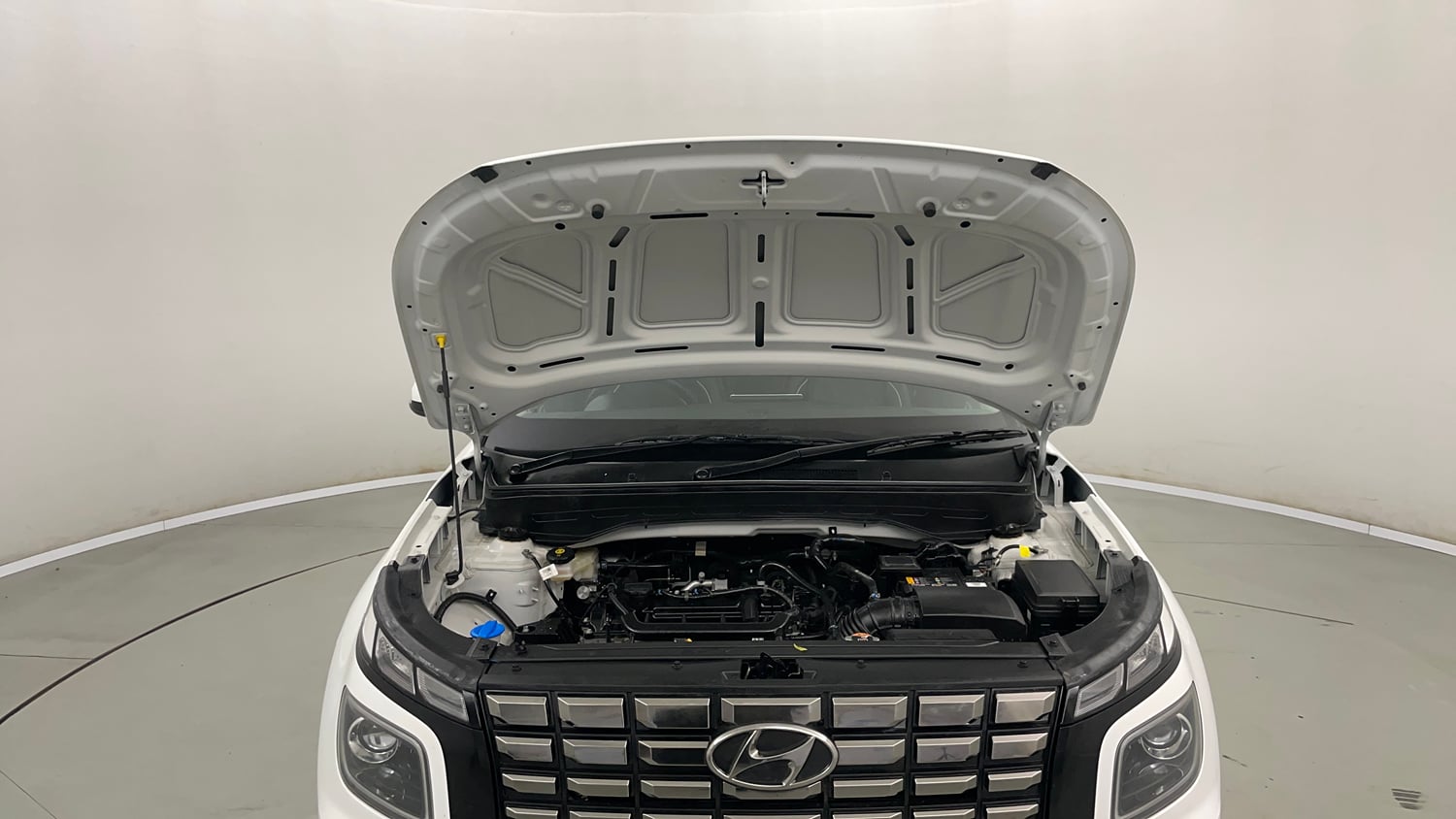 Used 2024 Hyundai Venue SX 1.2 Petrol Petrol Manual engine ENGINE & BONNET OPEN FRONT VIEW