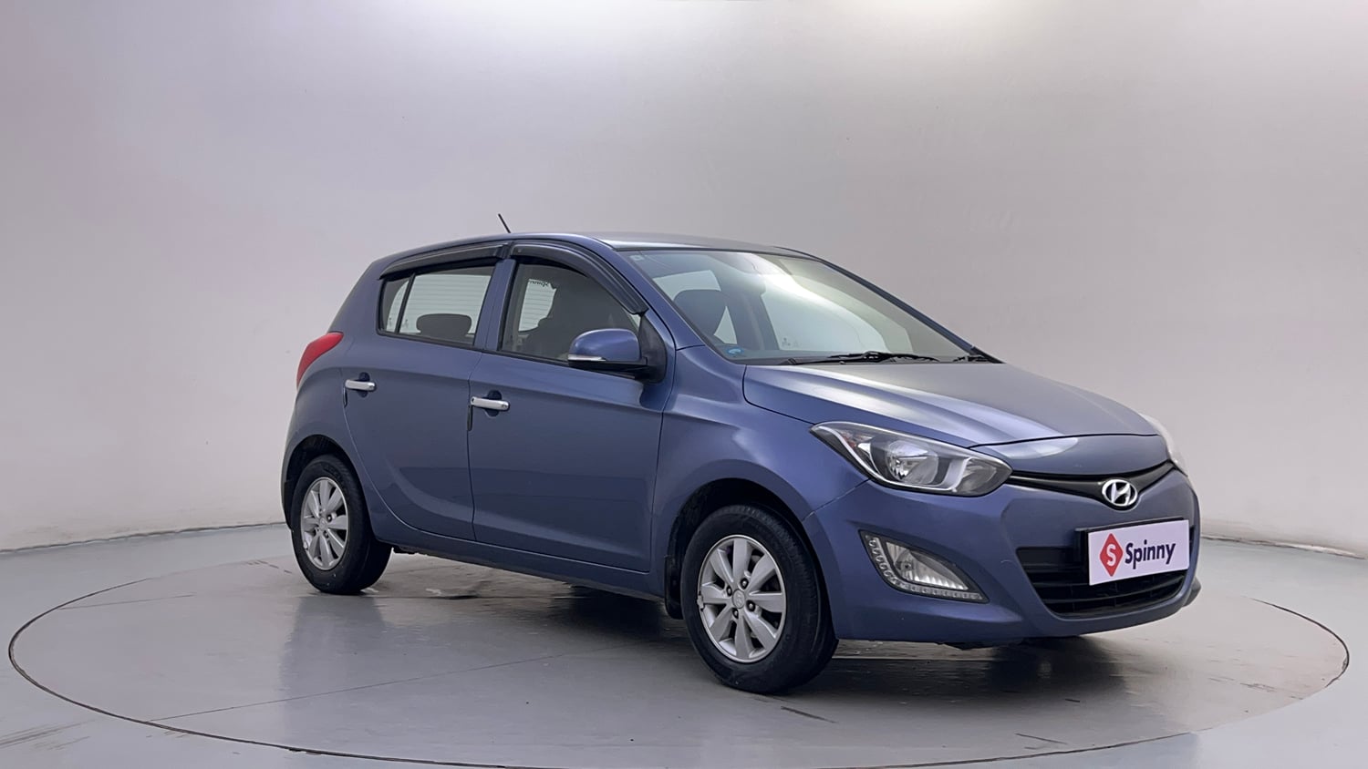 Used 2012 Hyundai i20 Sportz 1.2 Petrol Manual exterior RIGHT FRONT CORNER VIEW