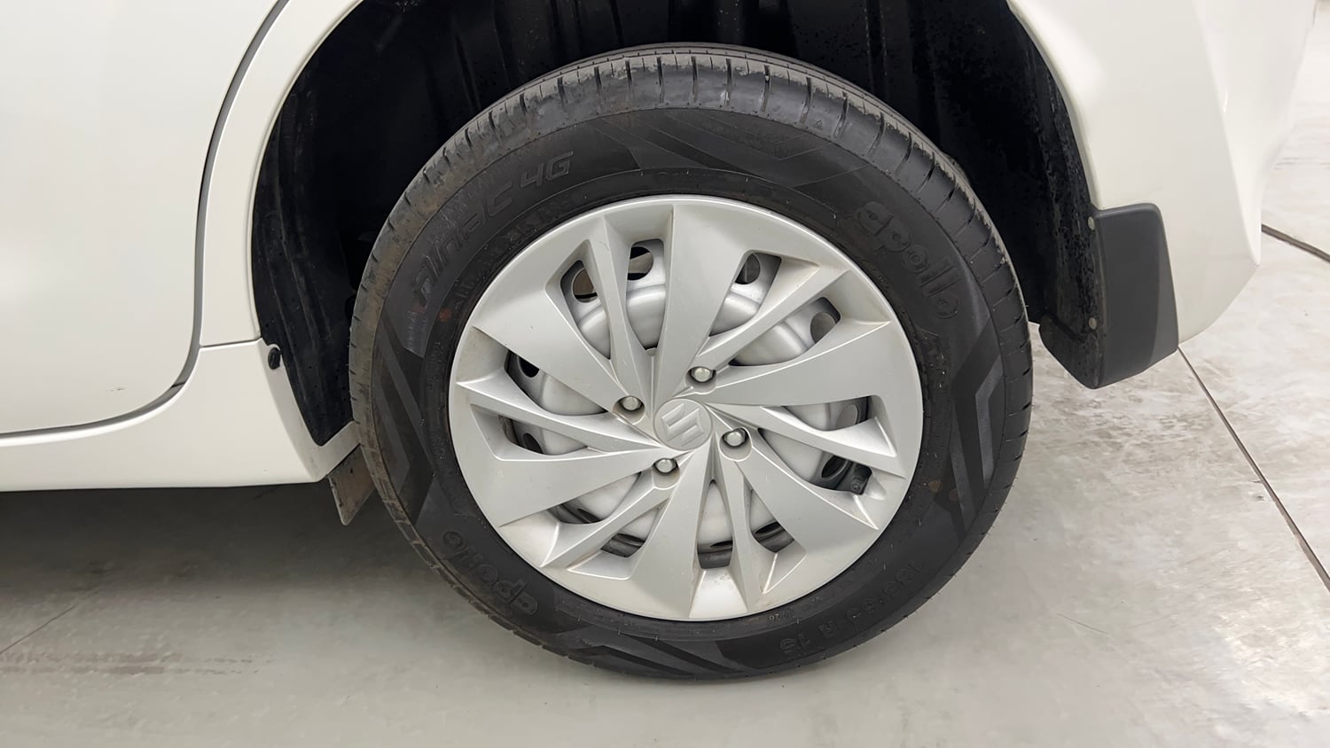 Used 2026 Maruti Suzuki Baleno Sigma MT Petrol Manual tyres LEFT REAR TYRE RIM VIEW