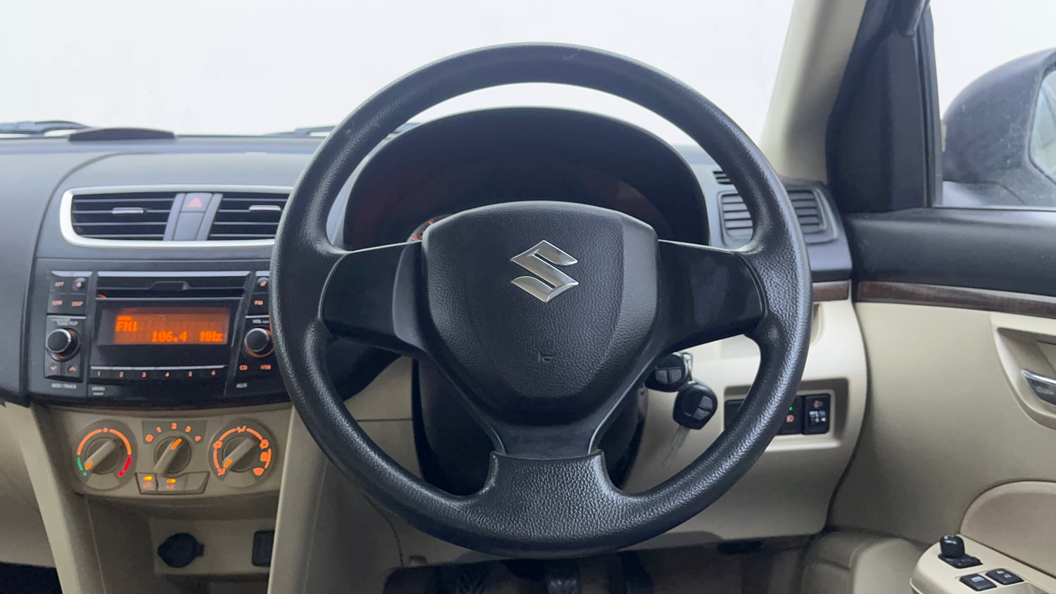 Used 2015 Maruti Suzuki Swift Dzire VXI Petrol Manual interior STEERING VIEW