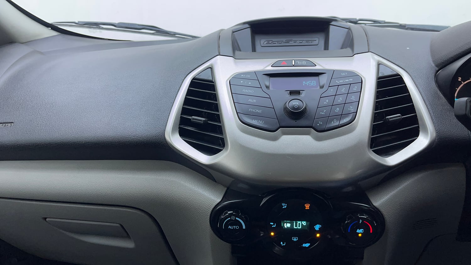 Used 2017 Ford EcoSport Trend+ 1.5L TDCi Diesel Manual interior MUSIC SYSTEM & AC CONTROL VIEW